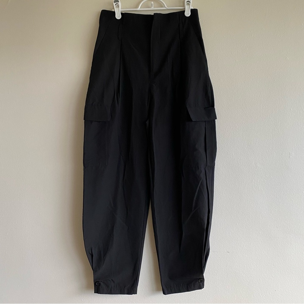 Zara Black Cargo Pants Women’s Small